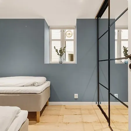 アパート Dinbnb I Luxury Feel 100m From Bryggen ベルゲン